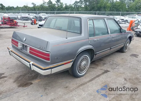 1989 Buick Electra Park Avenue from USA, damaged, VIN 1G4CW54C1K1601648